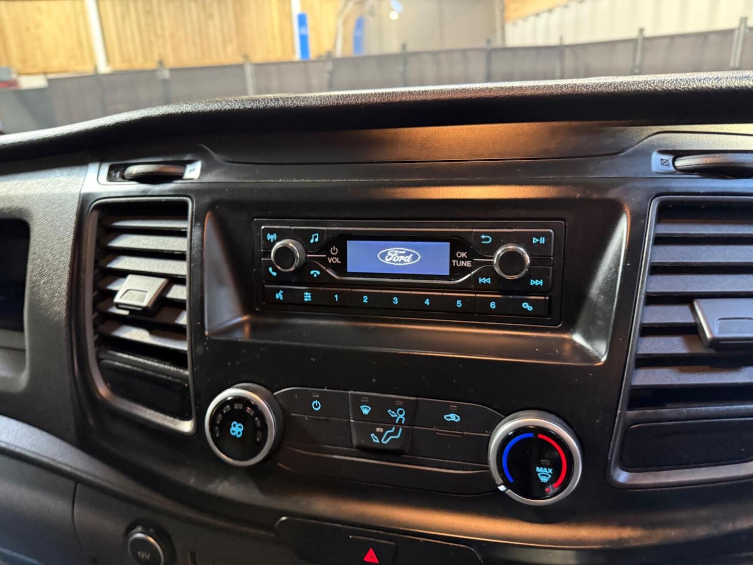 Used Ford Transit Custom 2019 for sale - 76669175: Photo 42