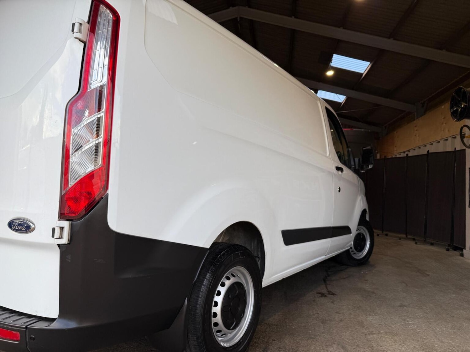 Used Ford Transit Custom 2019 for sale - 76669175: Photo 5