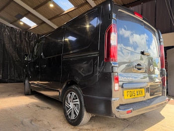 Used Vauxhall Vivaro 2015 for sale - 78445611: Photo