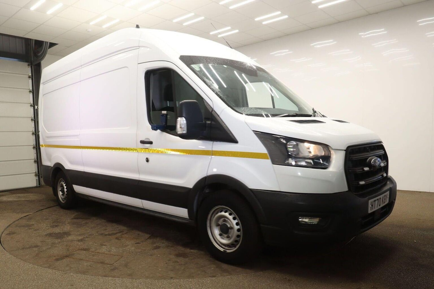 Used Ford Transit 2021 for sale - 76211897: Photo 1