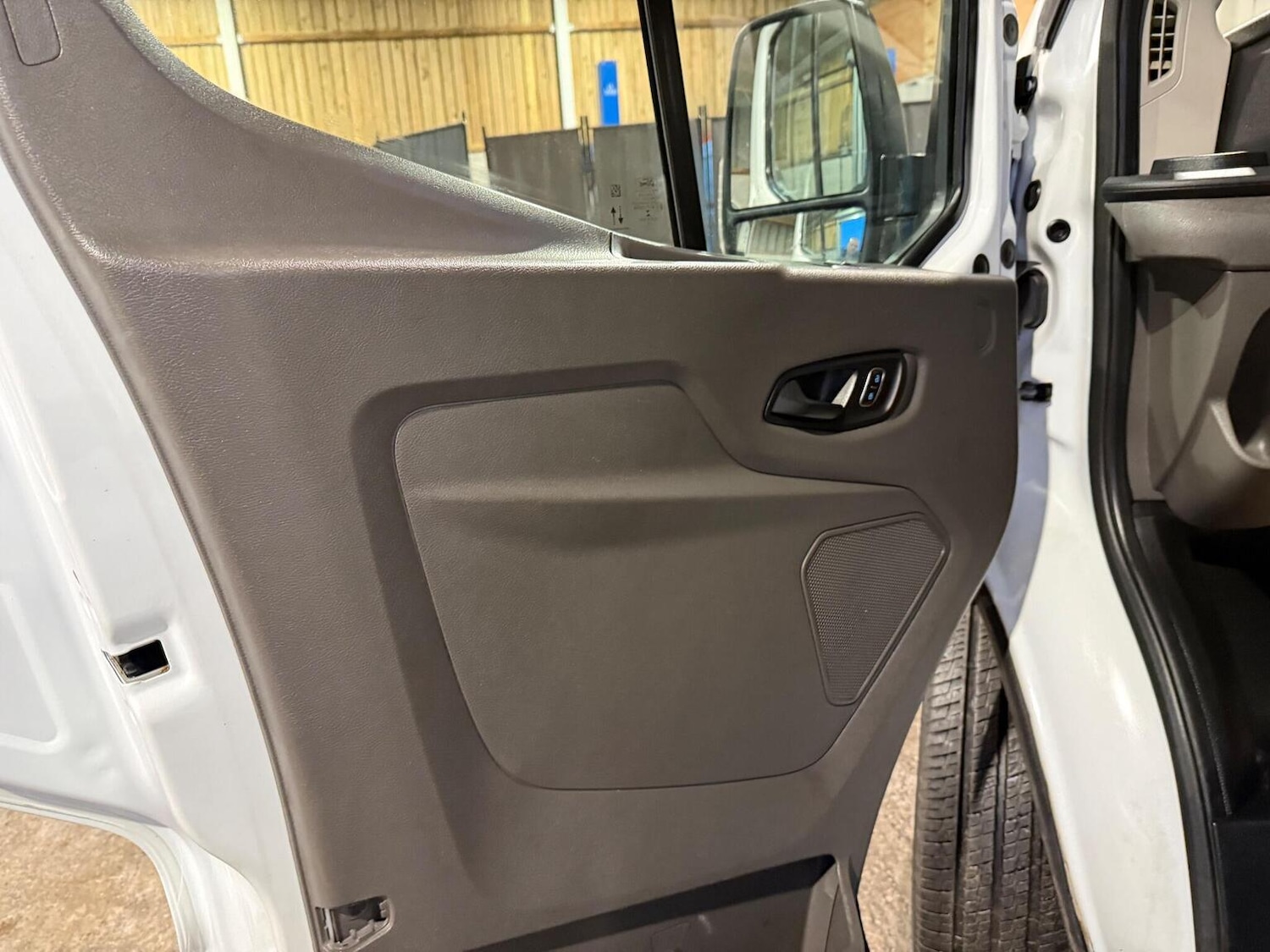 Used Ford Transit 2021 for sale - 76211897: Photo 30