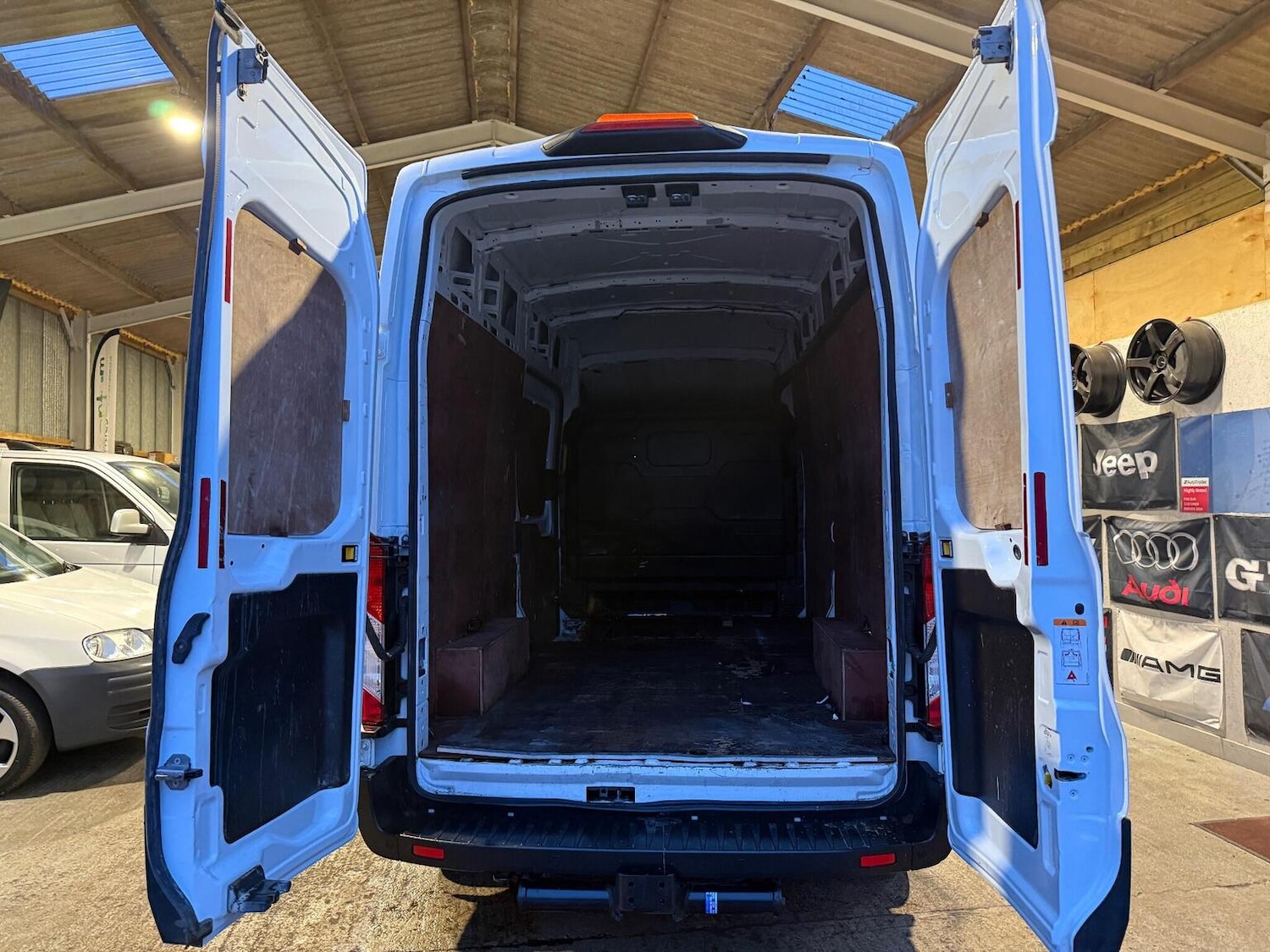 Used Ford Transit 2021 for sale - 76211897: Photo 37