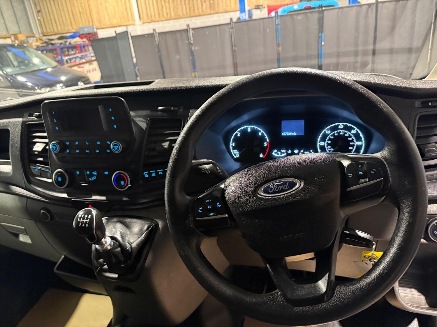 Used Ford Transit 2021 for sale - 76211897: Photo 45