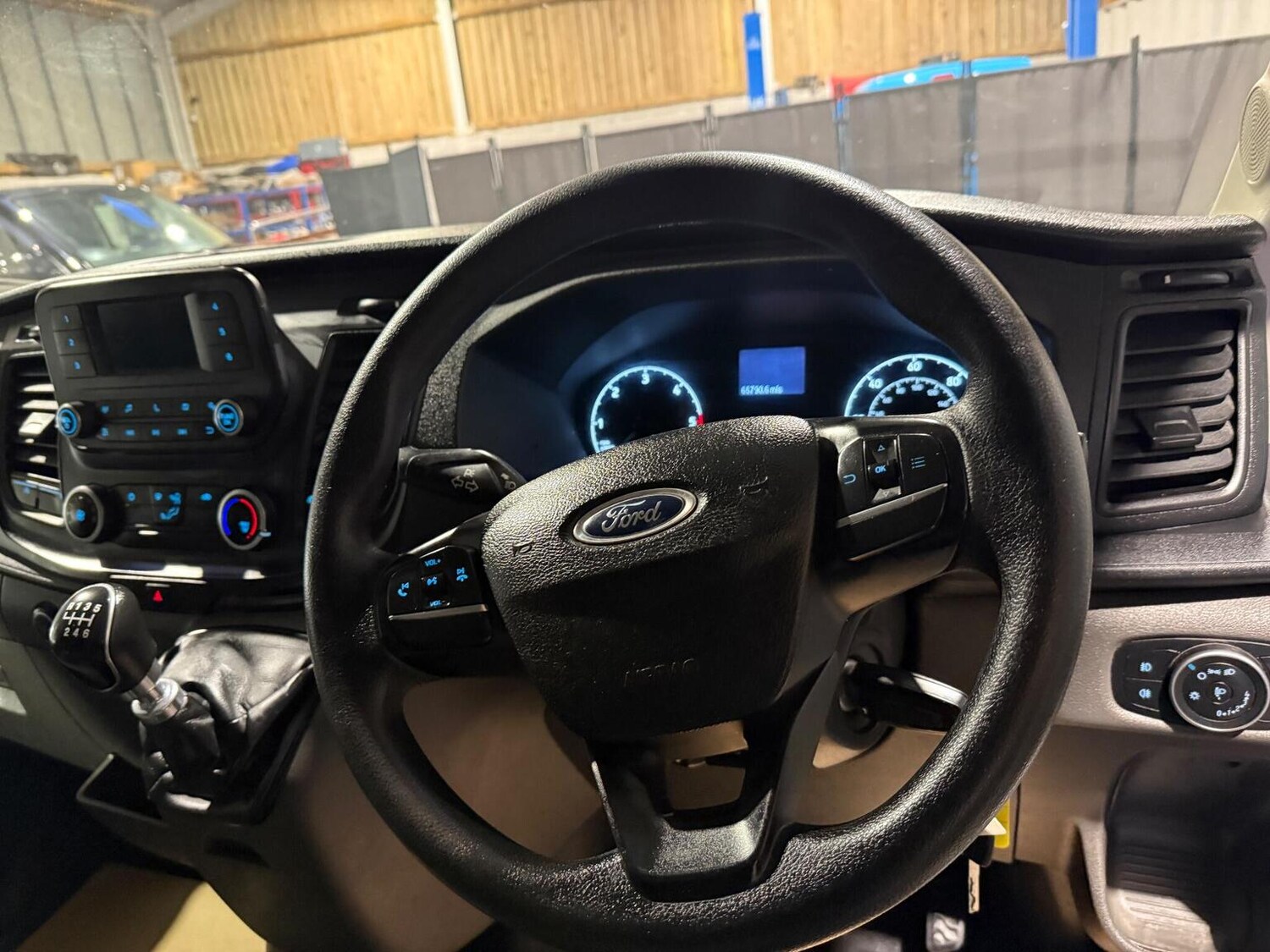 Used Ford Transit 2021 for sale - 76211897: Photo 48