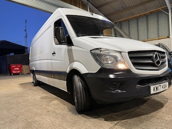 Used Mercedes-Benz Sprinter 2017 for sale - 76924408: Photo