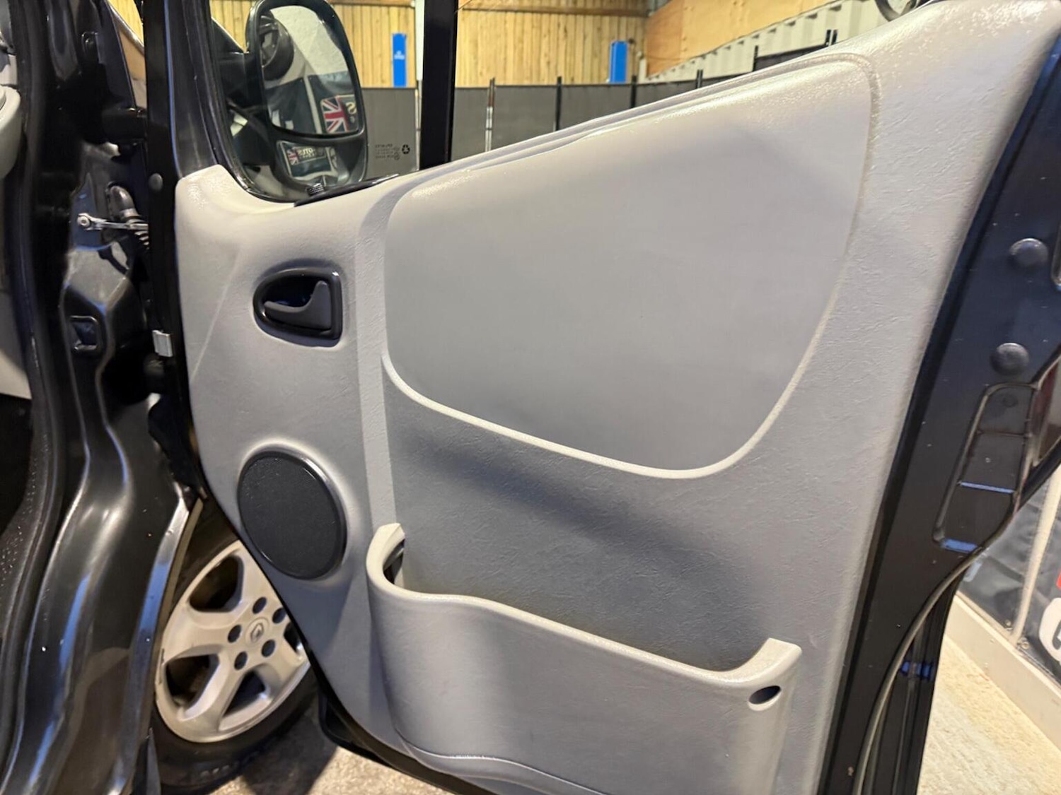 Used Renault Trafic 2014 for sale - 76299082: Photo 46