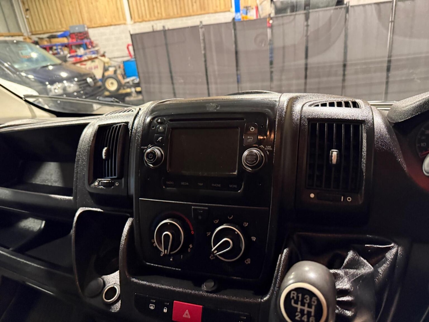 Used Citroen Relay 2018 for sale - 76725683: Photo 42