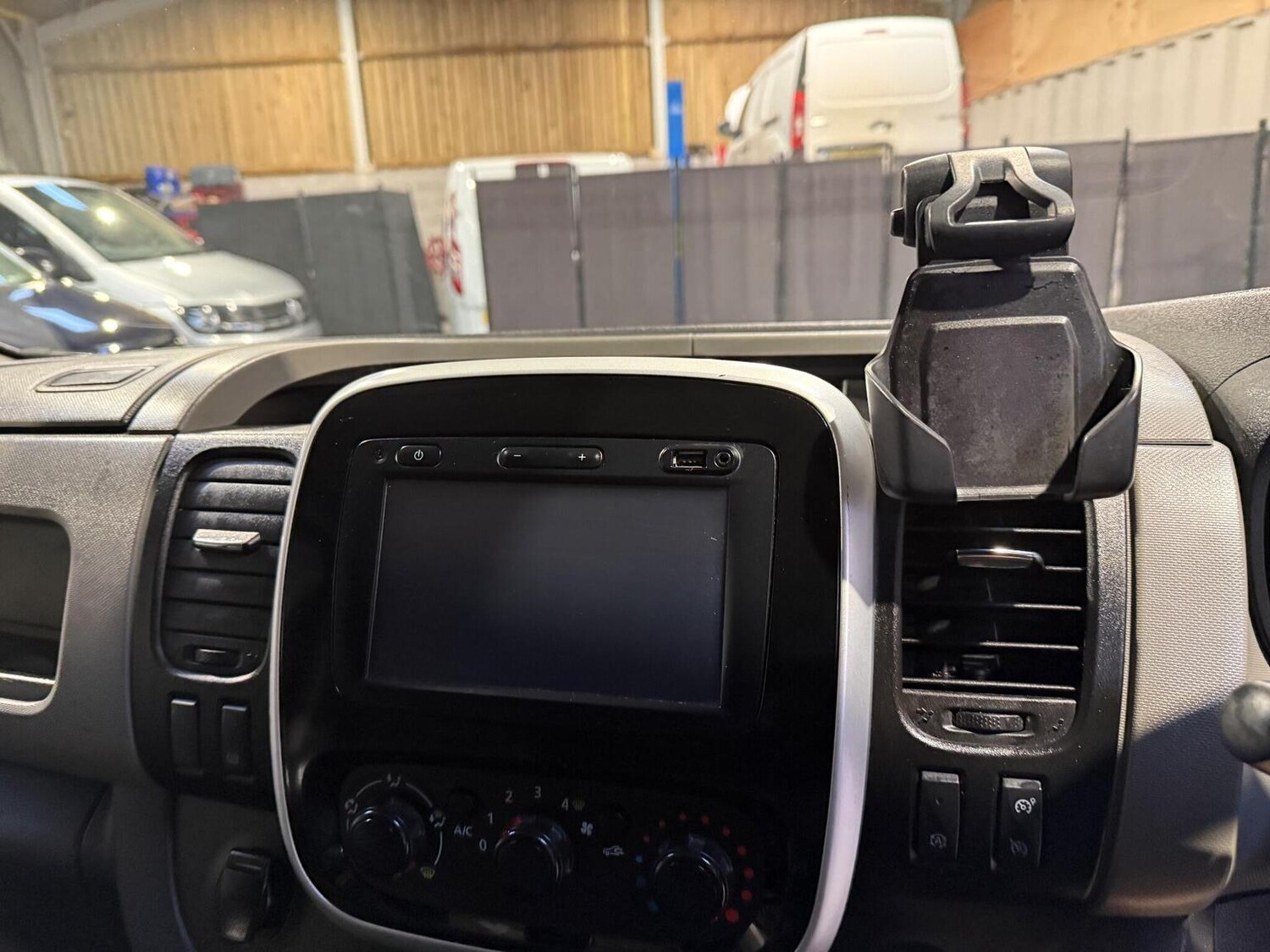 Used Renault Trafic 2019 for sale - 77179721: Photo 40