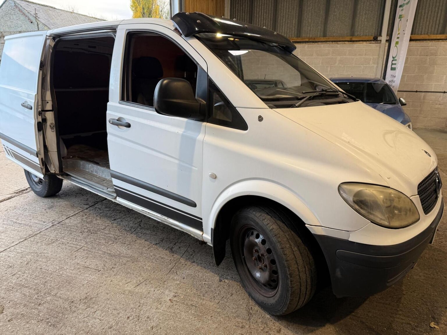 Used Mercedes-Benz Vito 2009 for sale - 76510885: Photo 38