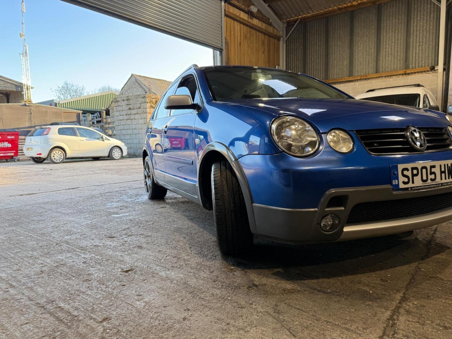 Used Volkswagen Polo 2005 for sale - 76605796: Photo 2