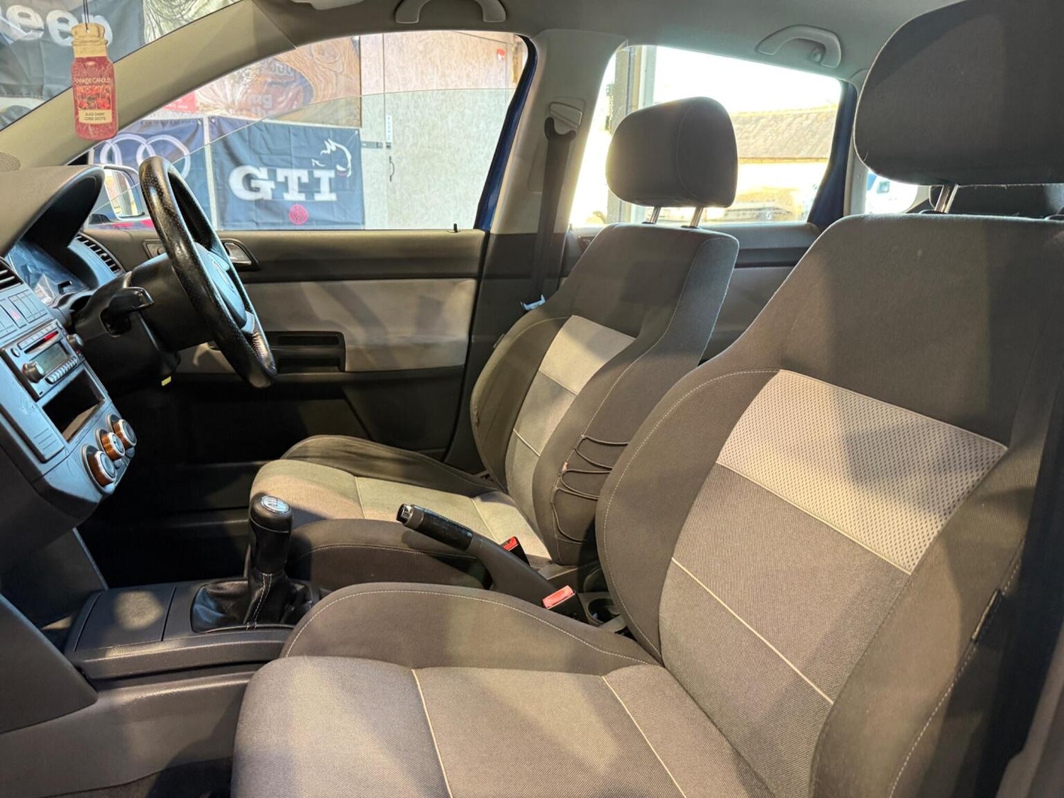 Used Volkswagen Polo 2005 for sale - 76605796: Photo 27