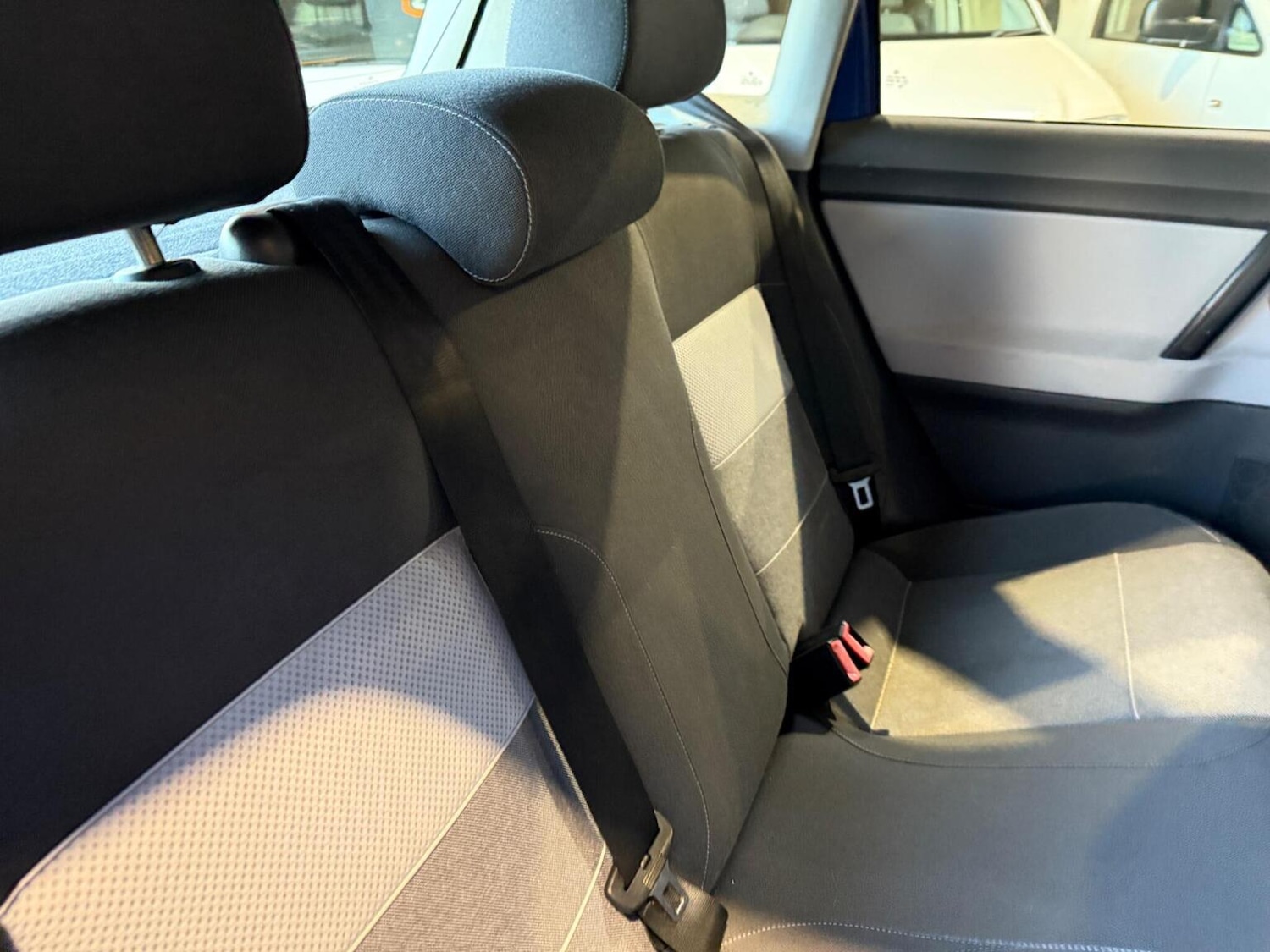 Used Volkswagen Polo 2005 for sale - 76605796: Photo 35