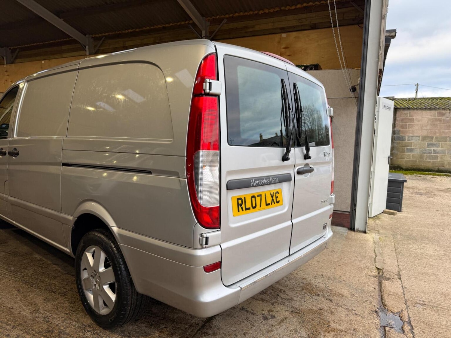 Used Mercedes-Benz Vito 2007 for sale - 77370632: Photo 13