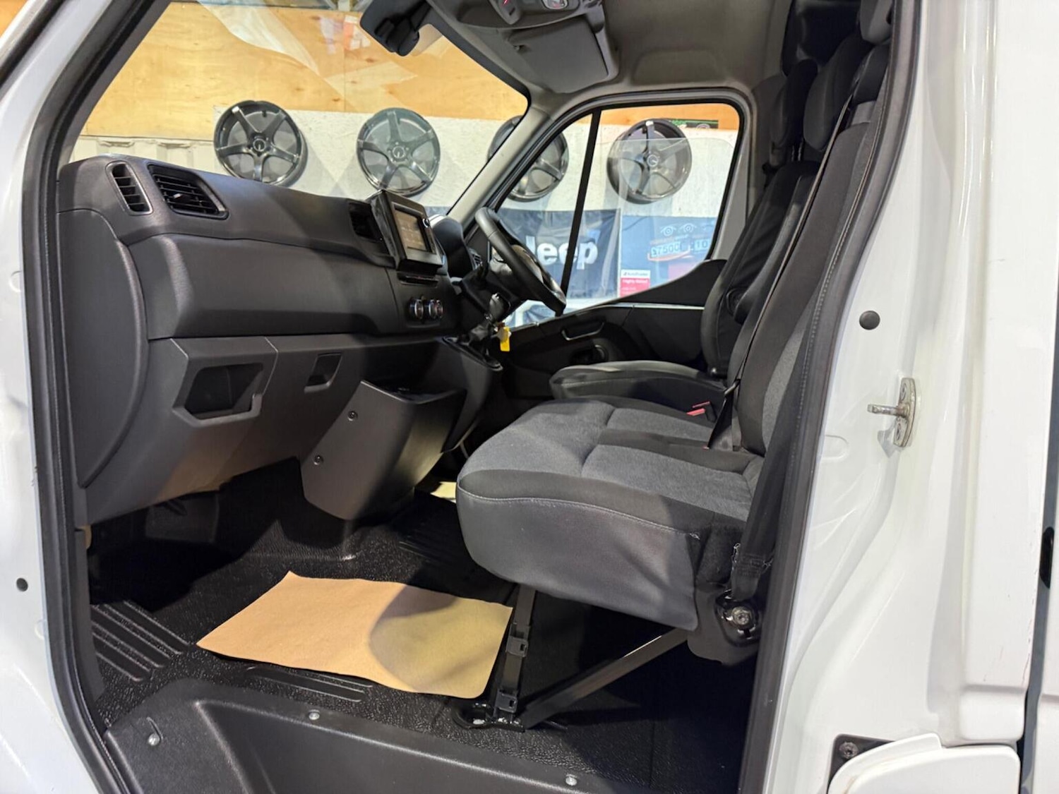 Used Renault Master 2021 for sale - 76488711: Photo 28