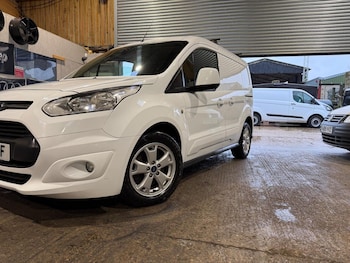 Used Ford Transit Connect 2017 for sale - 76924417: Photo