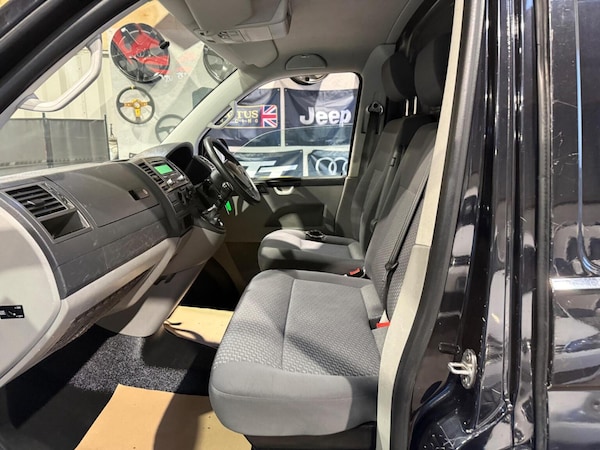 Used Volkswagen Transporter 2015 for sale - 76041000: Photo 26