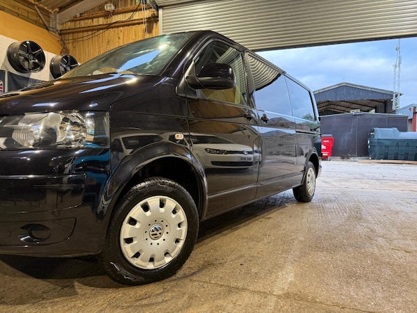 Used Volkswagen Transporter 2015 for sale - 76041000: Photo 3