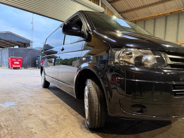 Used Volkswagen Transporter 2015 for sale - 76041000: Photo 50