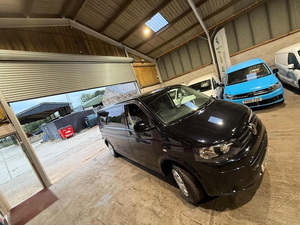 Used Volkswagen Transporter 2015 for sale - 76041000: Photo 65