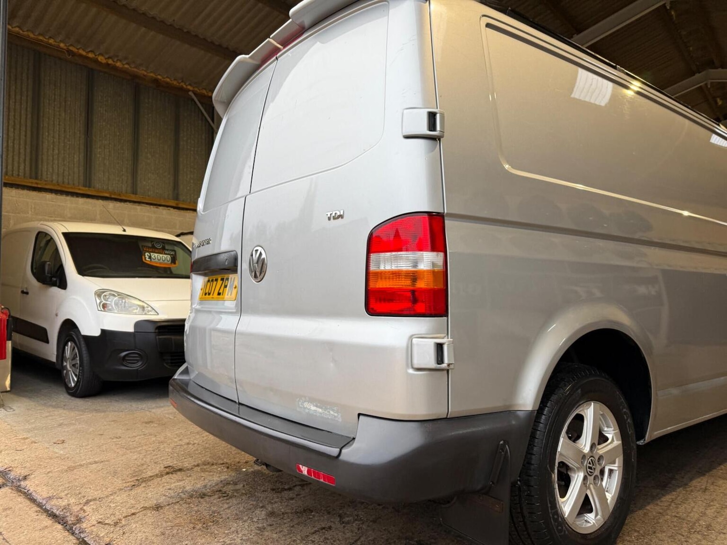 Used Volkswagen Transporter 2007 for sale - 76830368: Photo 58