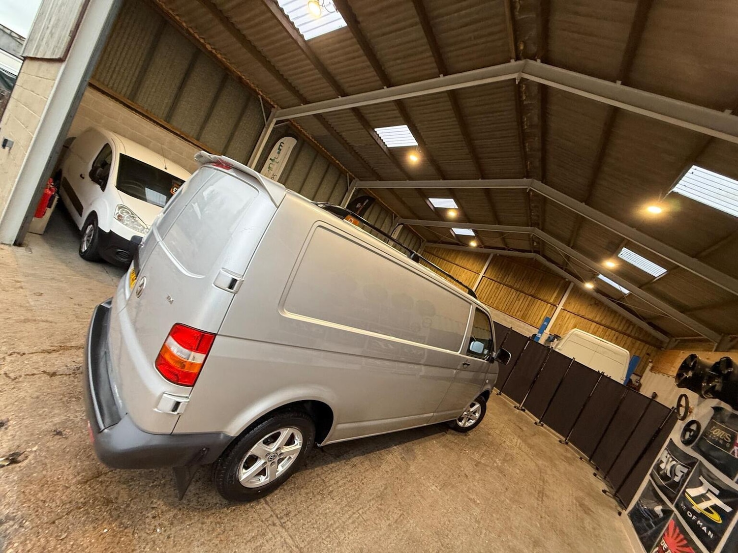 Used Volkswagen Transporter 2007 for sale - 76830368: Photo 60