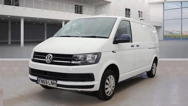 Used Volkswagen Transporter 2019 for sale - 76186673: Photo 1