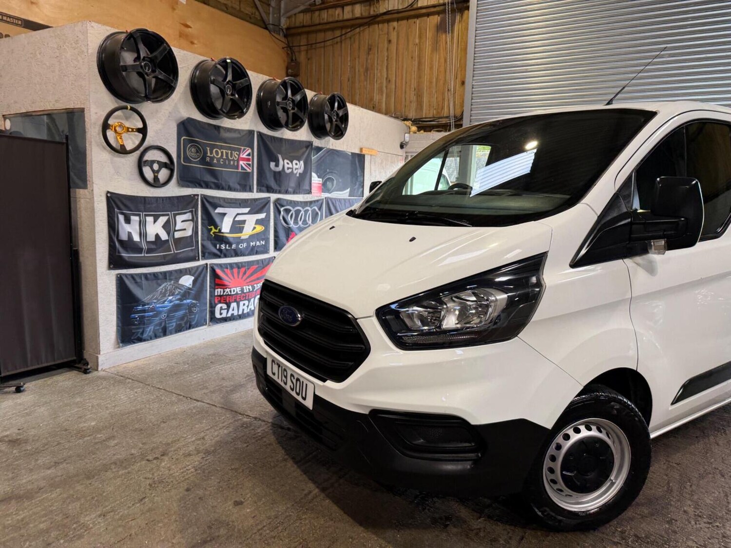 Used Ford Transit Custom 2019 for sale - 76317462: Photo 8