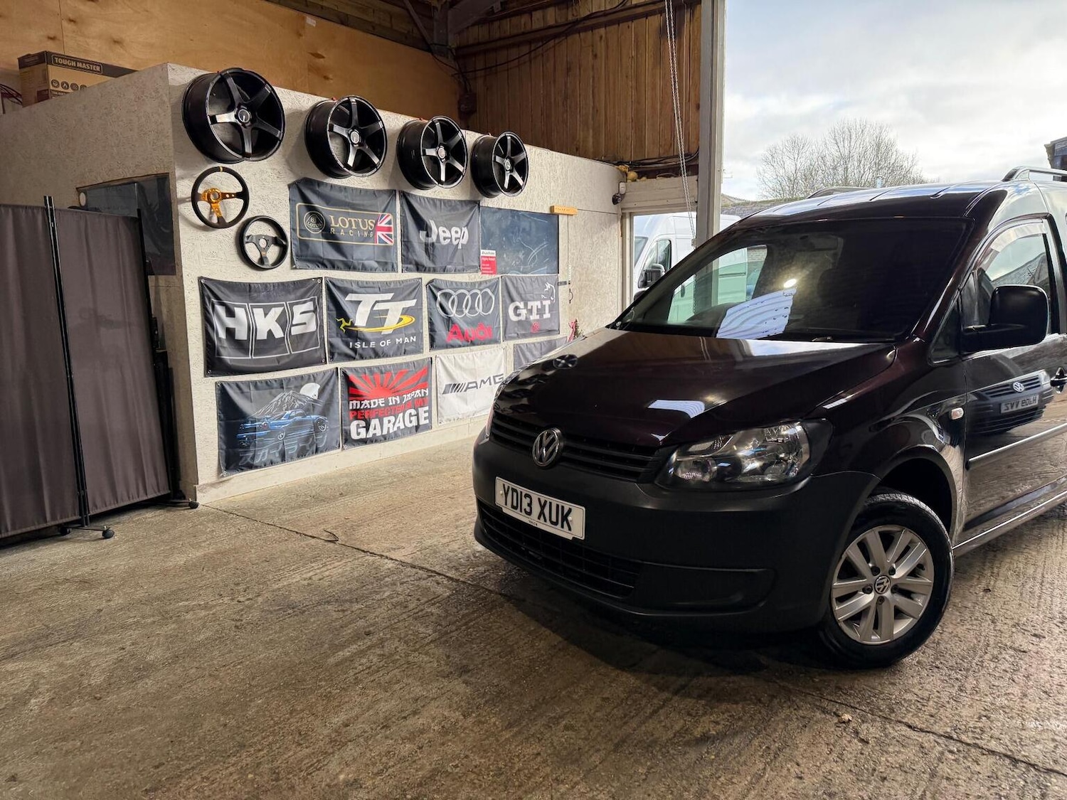 Used Volkswagen Caddy Maxi 2013 for sale - 76924422: Photo 11