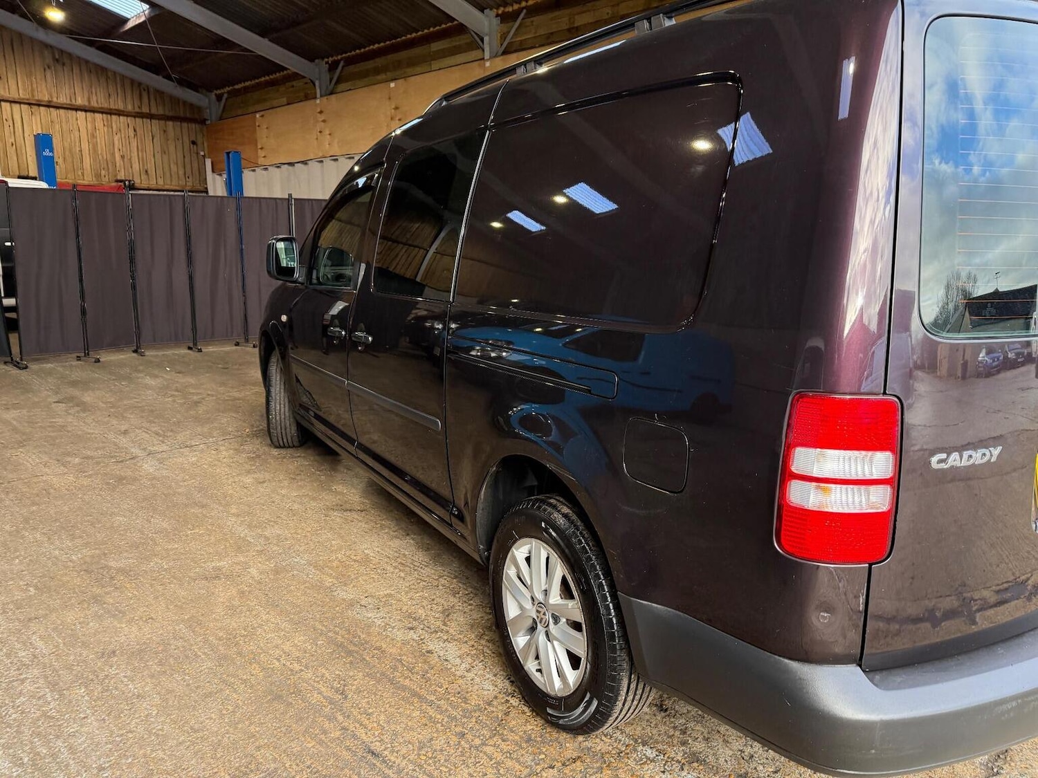 Used Volkswagen Caddy Maxi 2013 for sale - 76924422: Photo 12