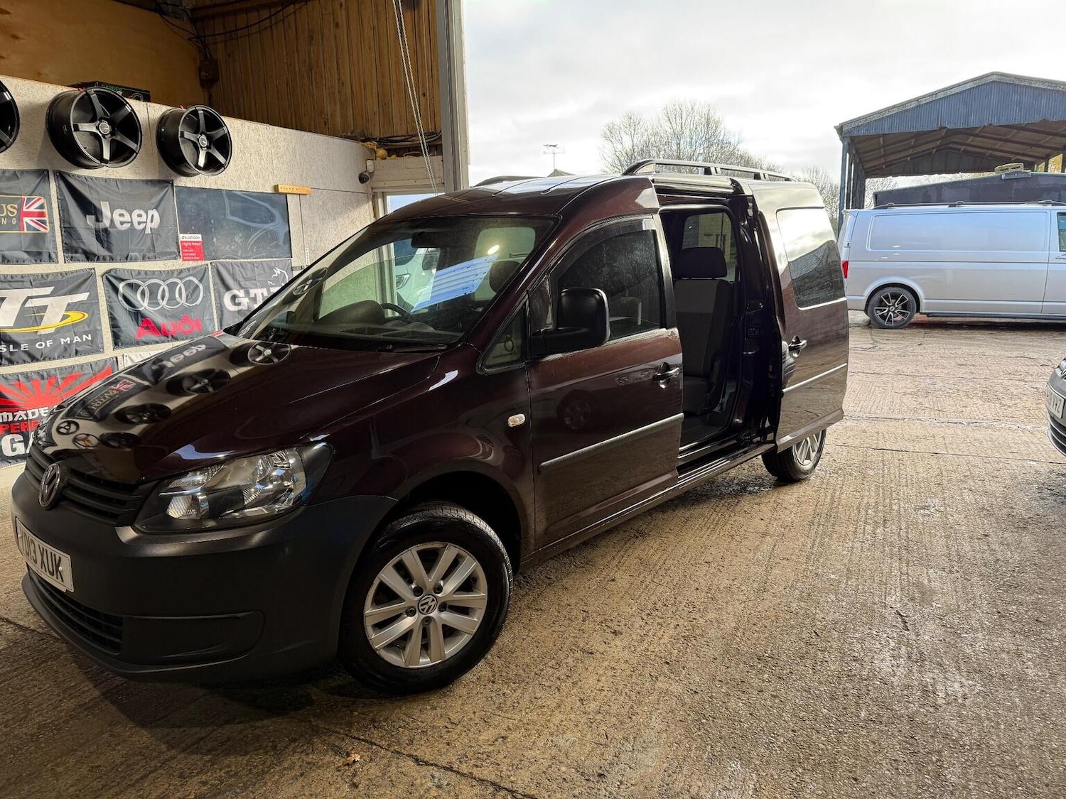 Used Volkswagen Caddy Maxi 2013 for sale - 76924422: Photo 30