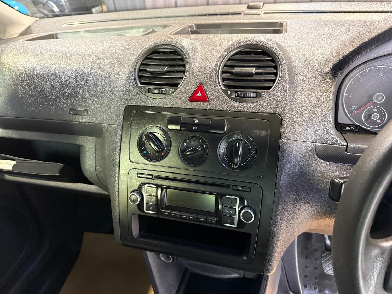 Used Volkswagen Caddy Maxi 2013 for sale - 76924422: Photo 47