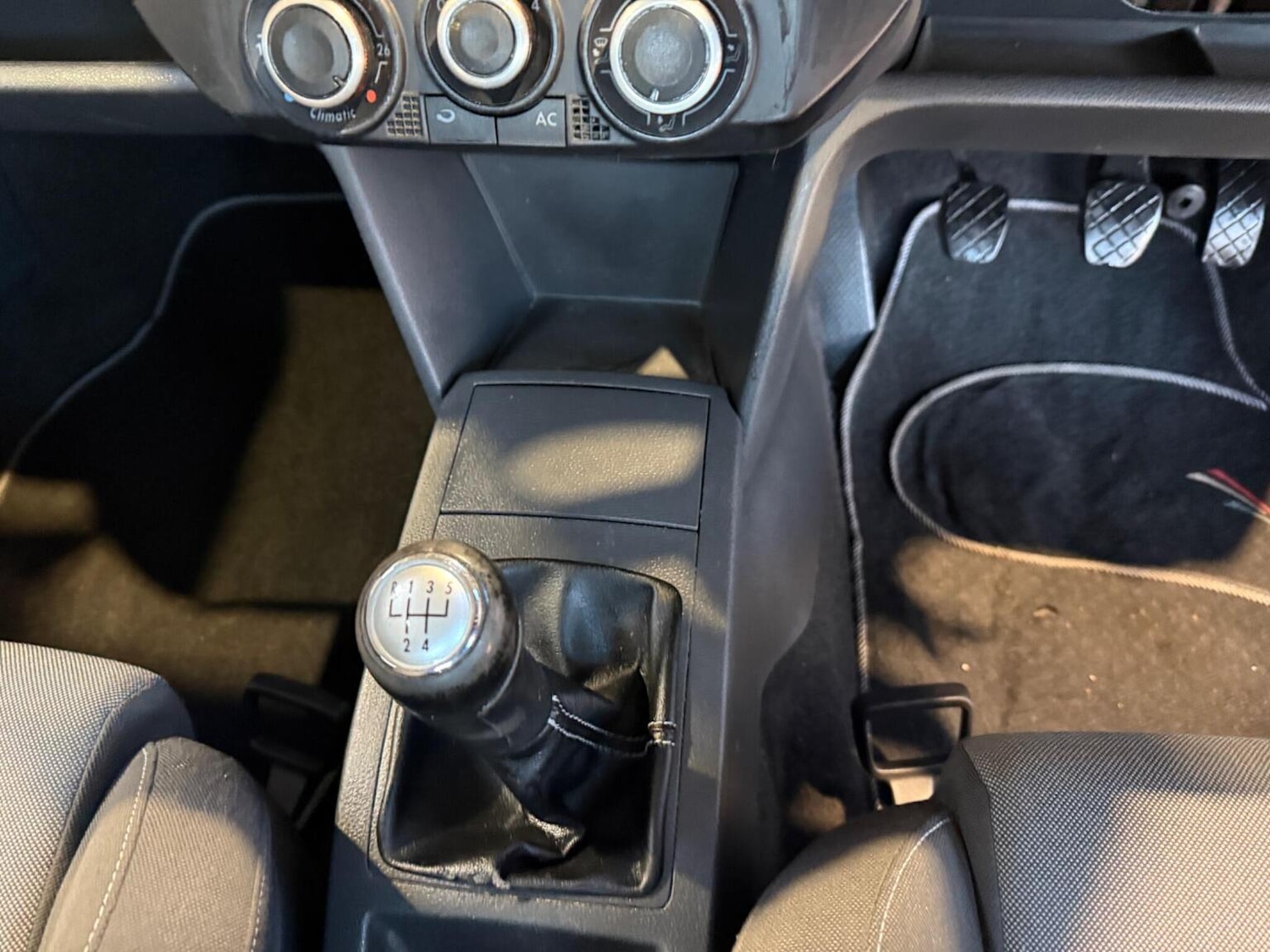 Used Volkswagen Polo 2005 for sale - 77482263: Photo 37