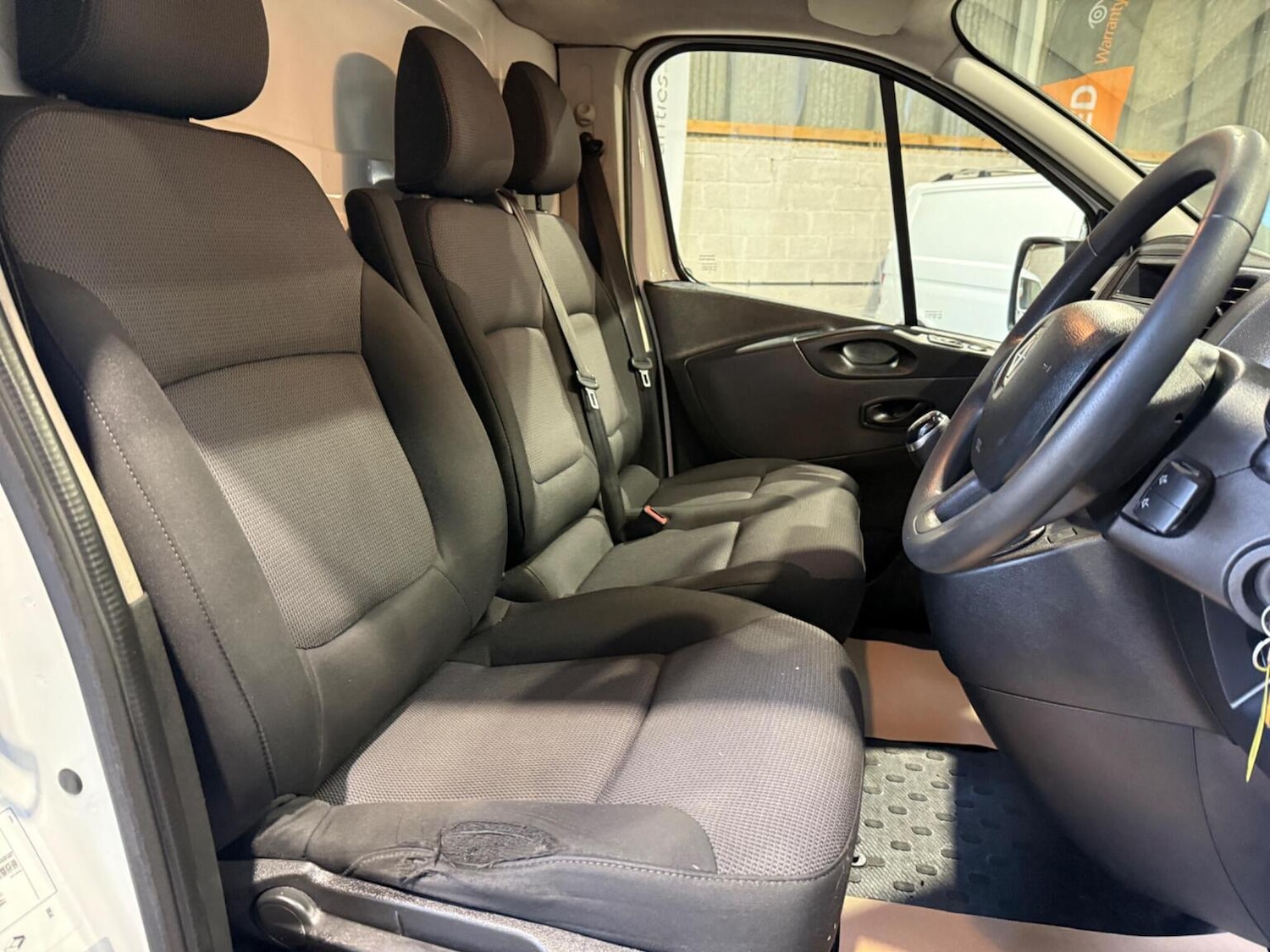 Used Renault Trafic 2019 for sale - 76488669: Photo 44