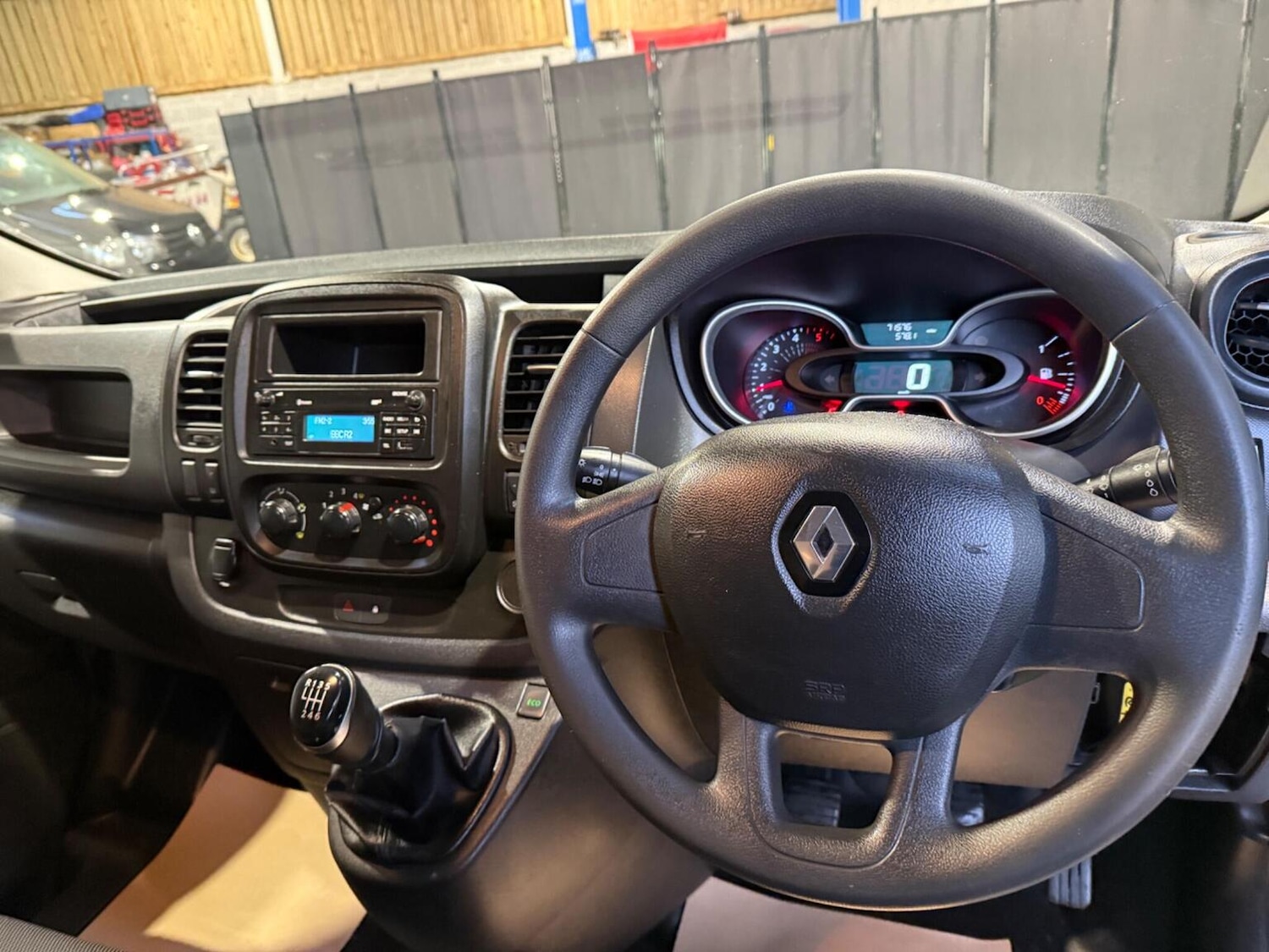 Used Renault Trafic 2019 for sale - 76488669: Photo 45