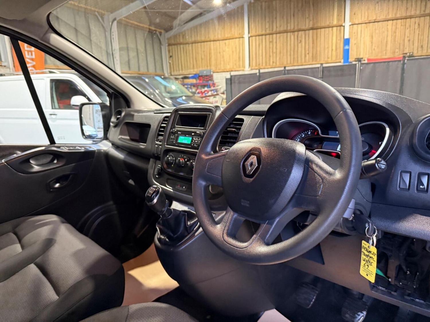 Used Renault Trafic 2019 for sale - 76488669: Photo 46
