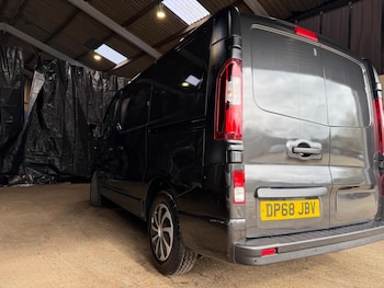 Used Vauxhall Vivaro 2018 for sale - 78121585: Photo