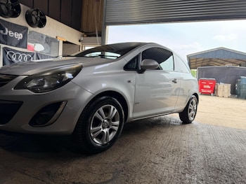 Used Vauxhall Corsa 2012 for sale - 78537108: Photo