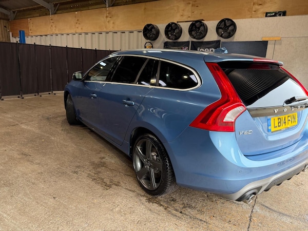 Used Volvo V60 2014 for sale - 76174081: Photo 13
