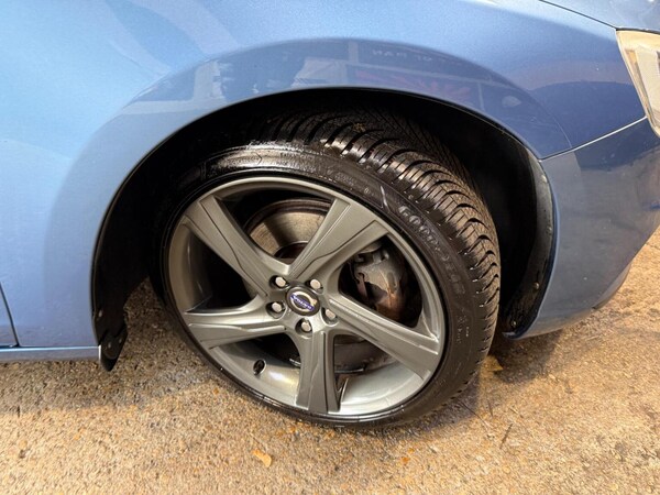 Used Volvo V60 2014 for sale - 76174081: Photo 21