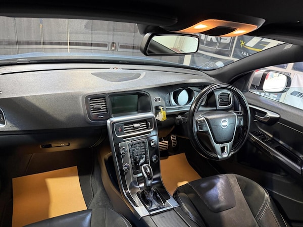 Used Volvo V60 2014 for sale - 76174081: Photo 32