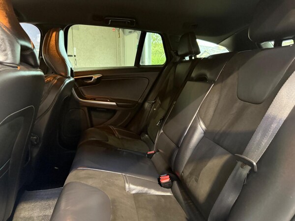 Used Volvo V60 2014 for sale - 76174081: Photo 34