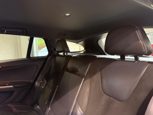 Used Volvo V60 2014 for sale - 76174081: Photo 37