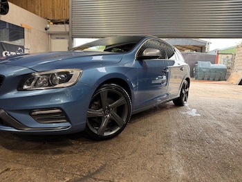 Used Volvo V60 2014 for sale - 76174081: Photo 3