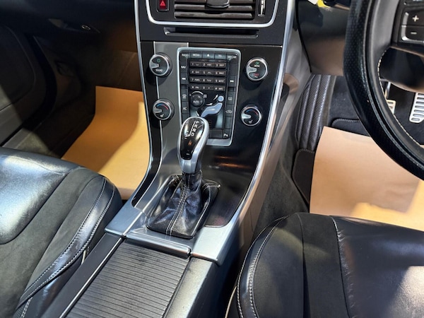 Used Volvo V60 2014 for sale - 76174081: Photo 45