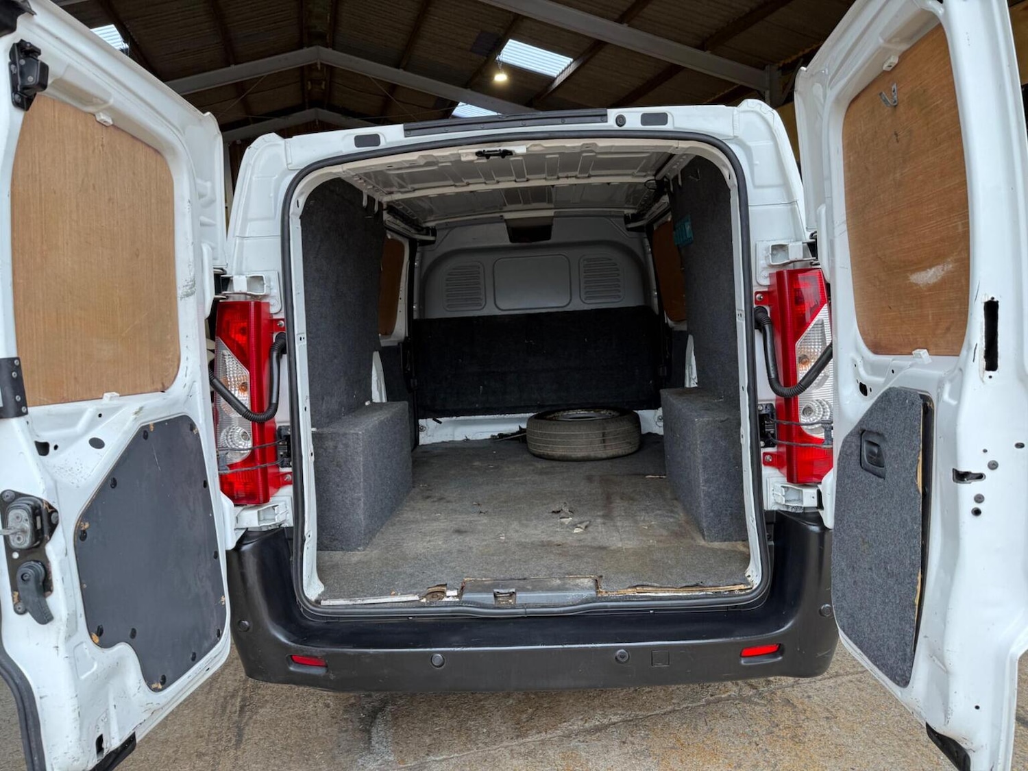 Used Citroen Dispatch 2015 for sale - 76317441: Photo 35