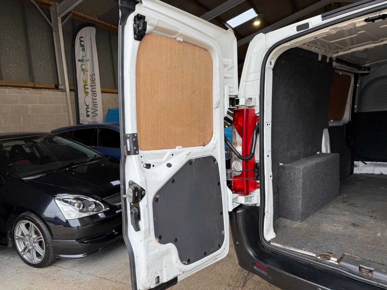 Used Citroen Dispatch 2015 for sale - 76317441: Photo 37