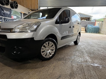 Used Citroen Berlingo 2014 for sale - 75137734: Photo