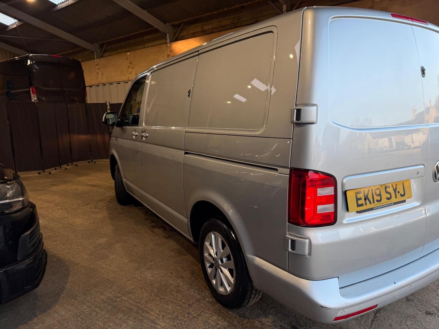 Used Volkswagen Transporter 2019 for sale - 77758995: Photo 12