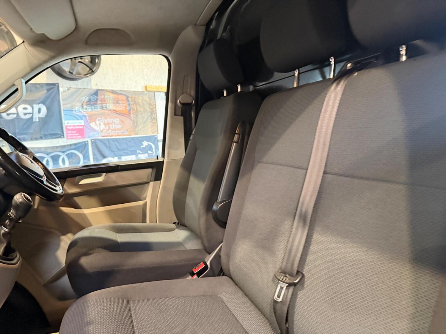 Used Volkswagen Transporter 2019 for sale - 77758995: Photo 28