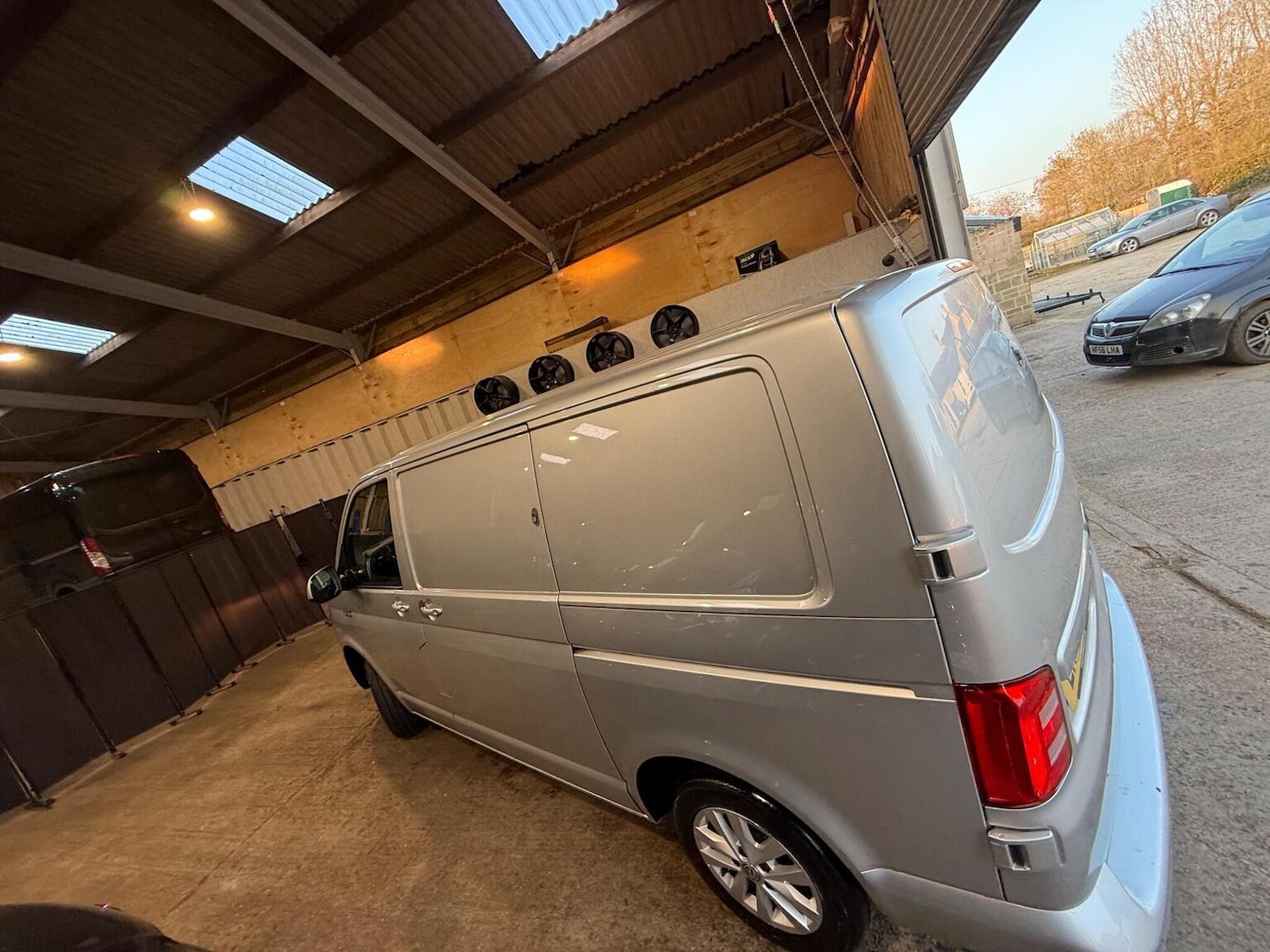 Used Volkswagen Transporter 2019 for sale - 77758995: Photo 67